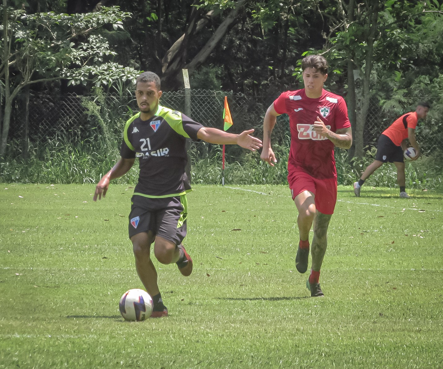 Portuguesa vence jogo-treino contra o Ecus