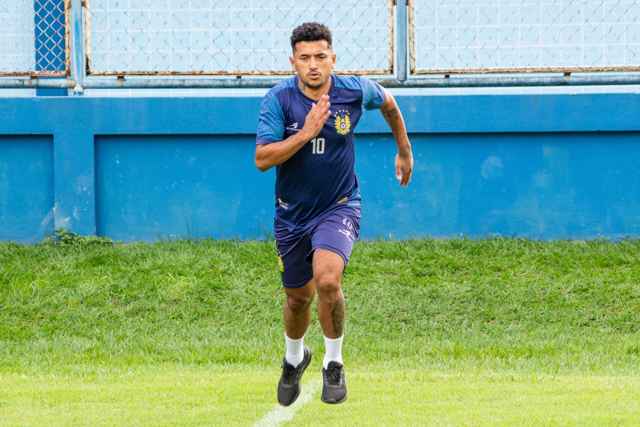 Lembra dele? Ex-Botafogo e São Paulo é anunciado por time que lidera o Tocantinense 2026