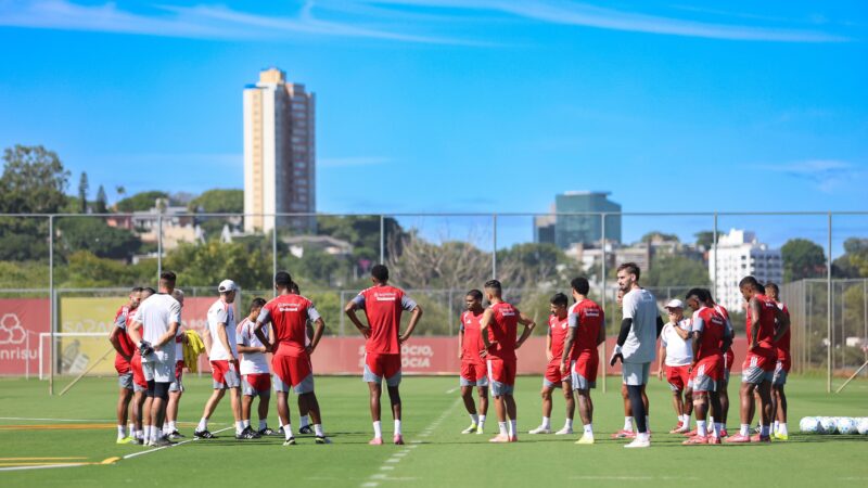 Inter encara semana decisiva com viagem mais longa do ano e força máxima no Brasileirão