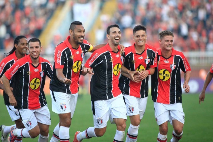 Copa do Brasil: Joinville e CSA se enfrentam após trajetórias meteóricas no futebol brasileiro