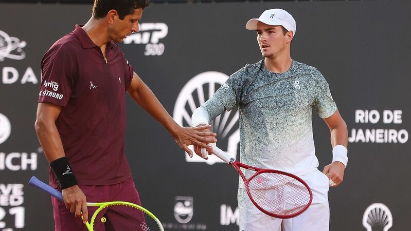 João Fonseca e Marcelo Melo avançam à semifinal do Rio Open