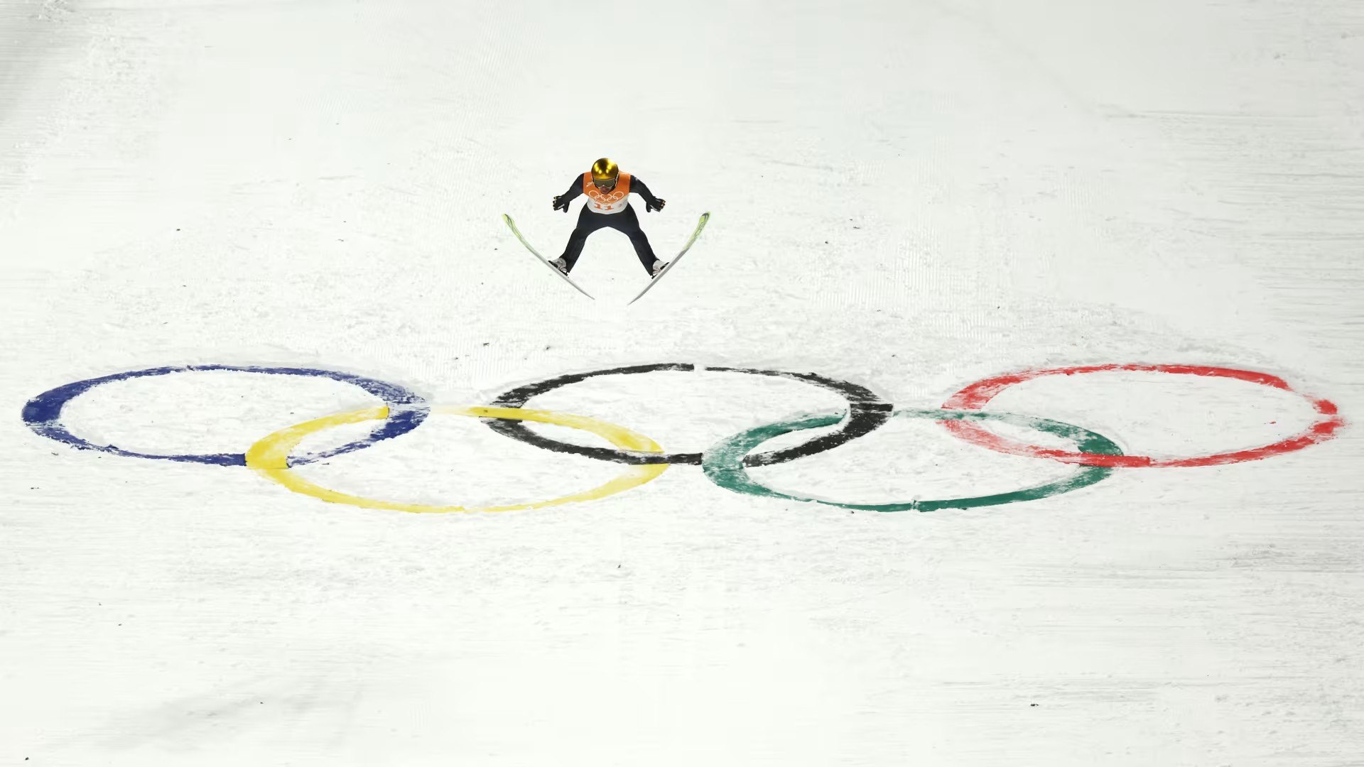 Formato em V, desclassificação por trajes e ponto K: entenda o salto de esqui nas Olimpíadas de Inverno