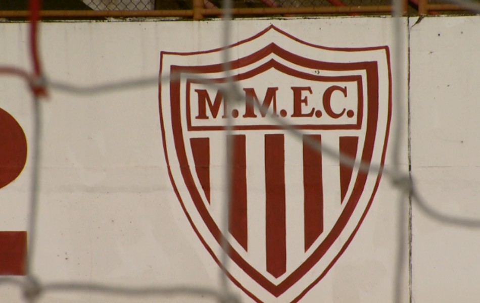 Time que projetou Rivaldo volta ao futebol profissional após três anos e disputará quinta divisão em SP