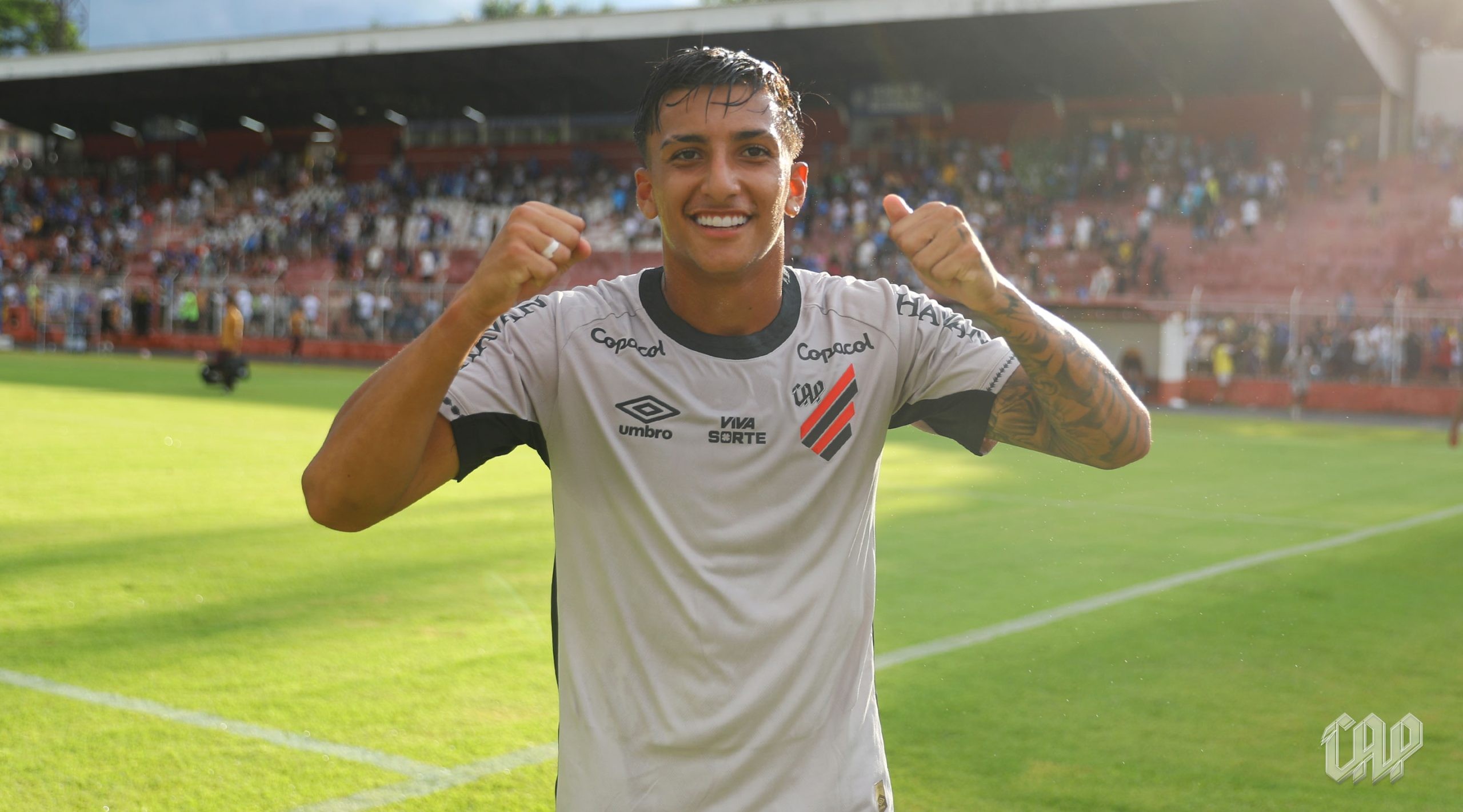 Athletico tem estreia de primeiro jogador nascido em 2009; conheça