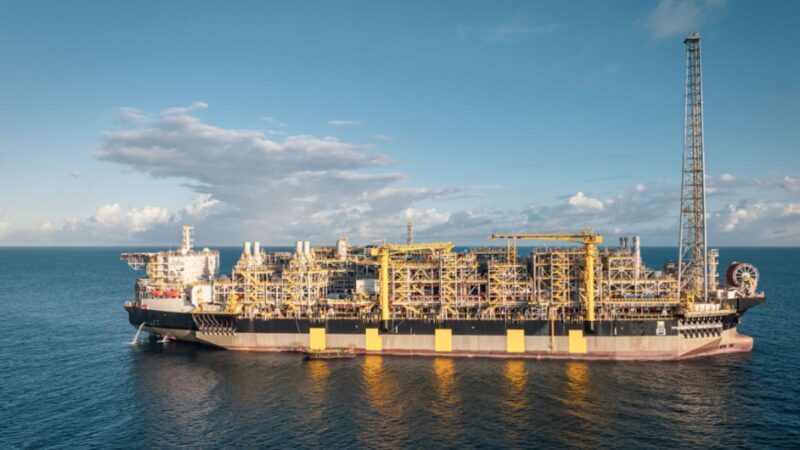 Exportação de petróleo pelo Brasil registra maior volume em quase 3 anos