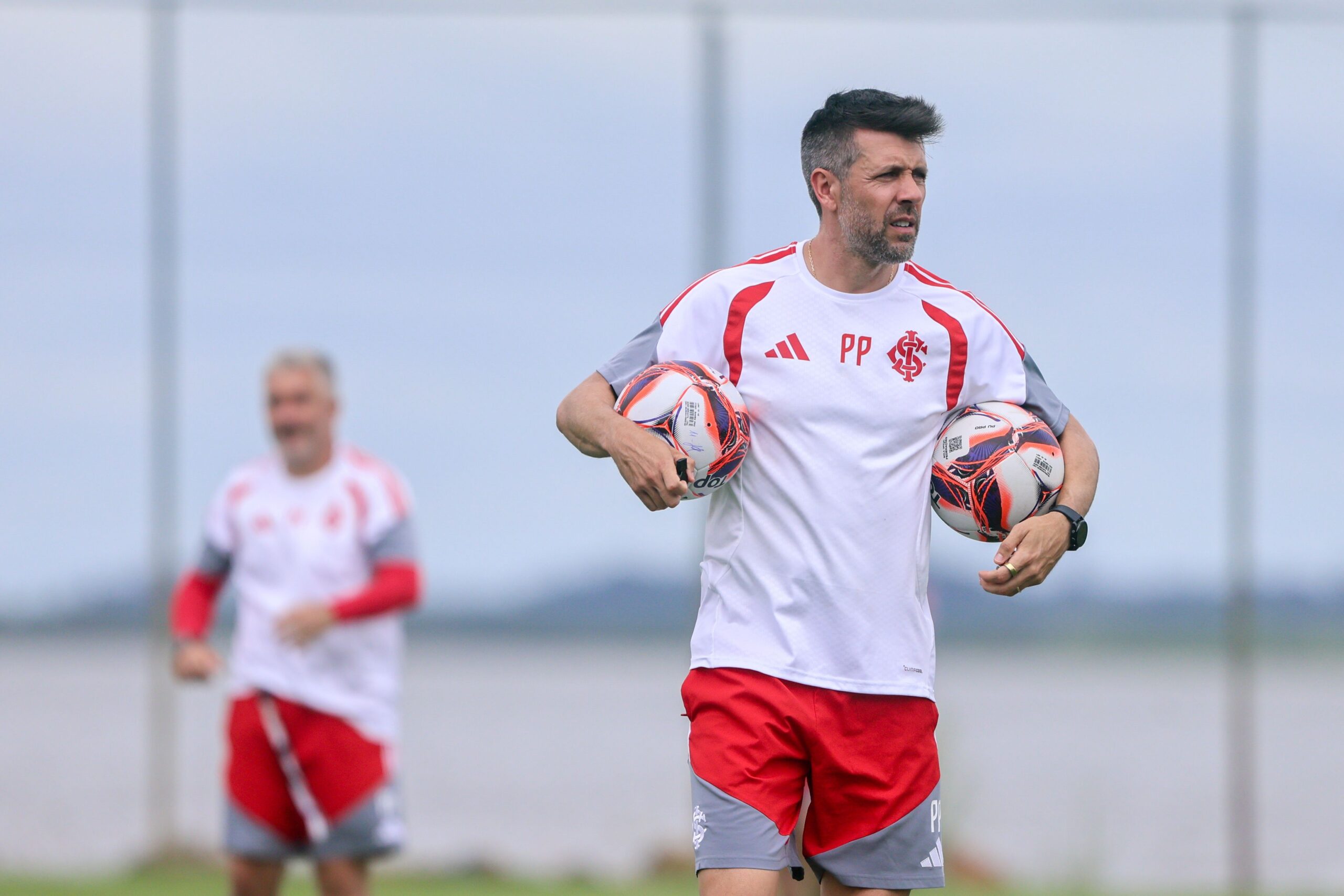 Pezzolano e comissão completam 10 jogos no Inter; veja números