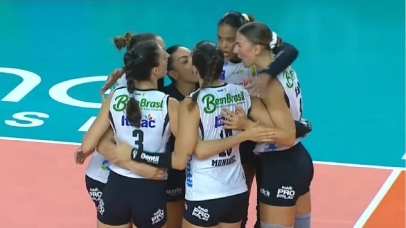 Praia Clube domina Mackenzie e vence fora de casa pela Superliga feminina