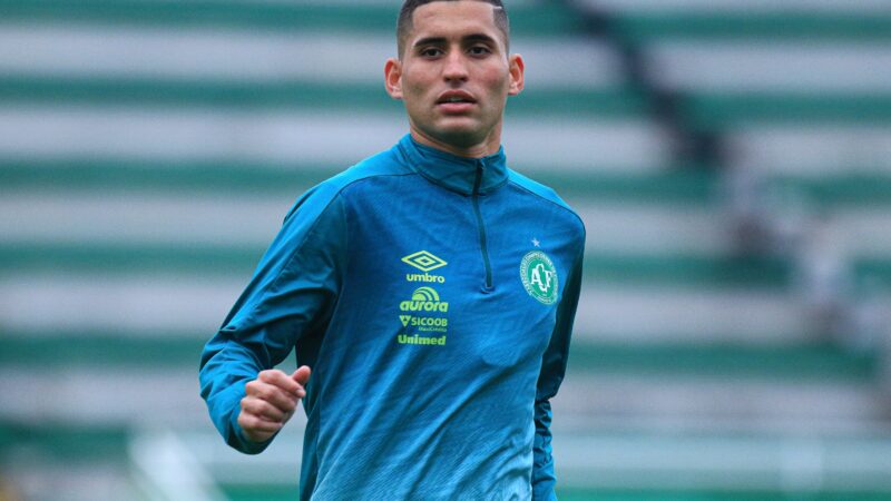 Meia Ravanelli é o novo reforço do Itabaiana para temporada 2026