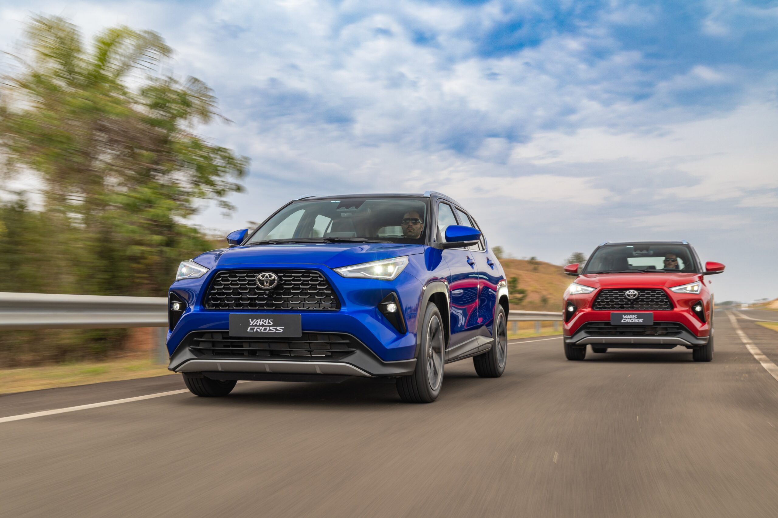 Toyota Yaris Cross: como anda o carro híbrido pleno flex mais barato do Brasil? Vale a pena?