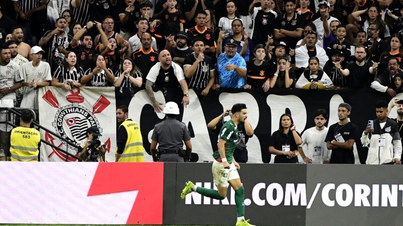 Atuações do Palmeiras: Flaco decide clássico, e Carlos Miguel se salva após pênalti; dê suas notas