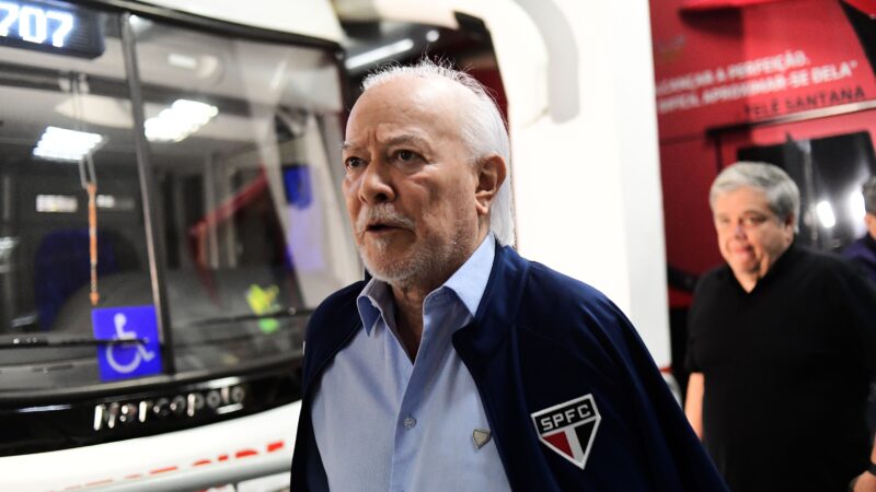 Conselho do São Paulo convoca reunião para apurar possível venda ilegal de ingressos pela filha de Massis