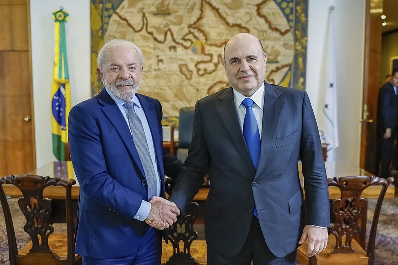 Lula se reúne com o primeiro-ministro da Rússia e defende a ampliação do comércio entre os dois países