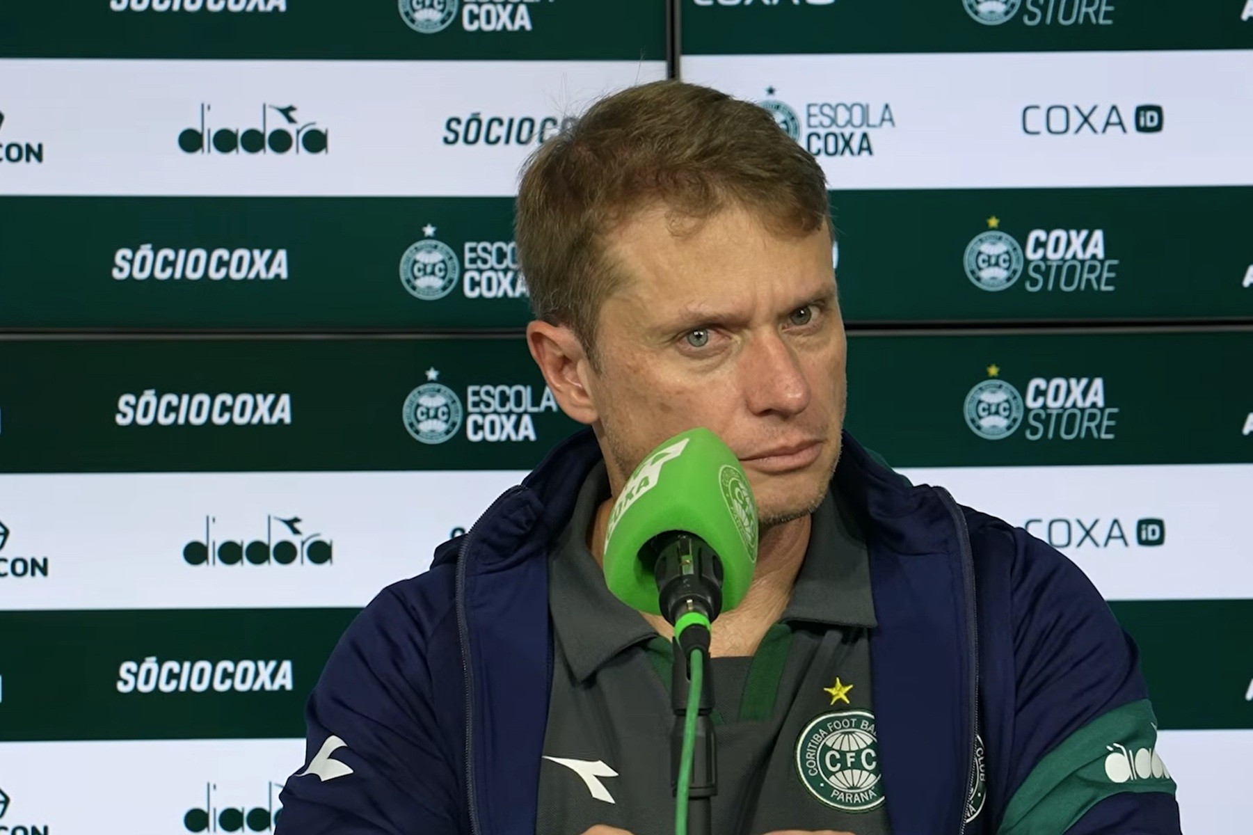 Seabra destaca evolução do Coritiba e reforça busca pelo título do Paranaense