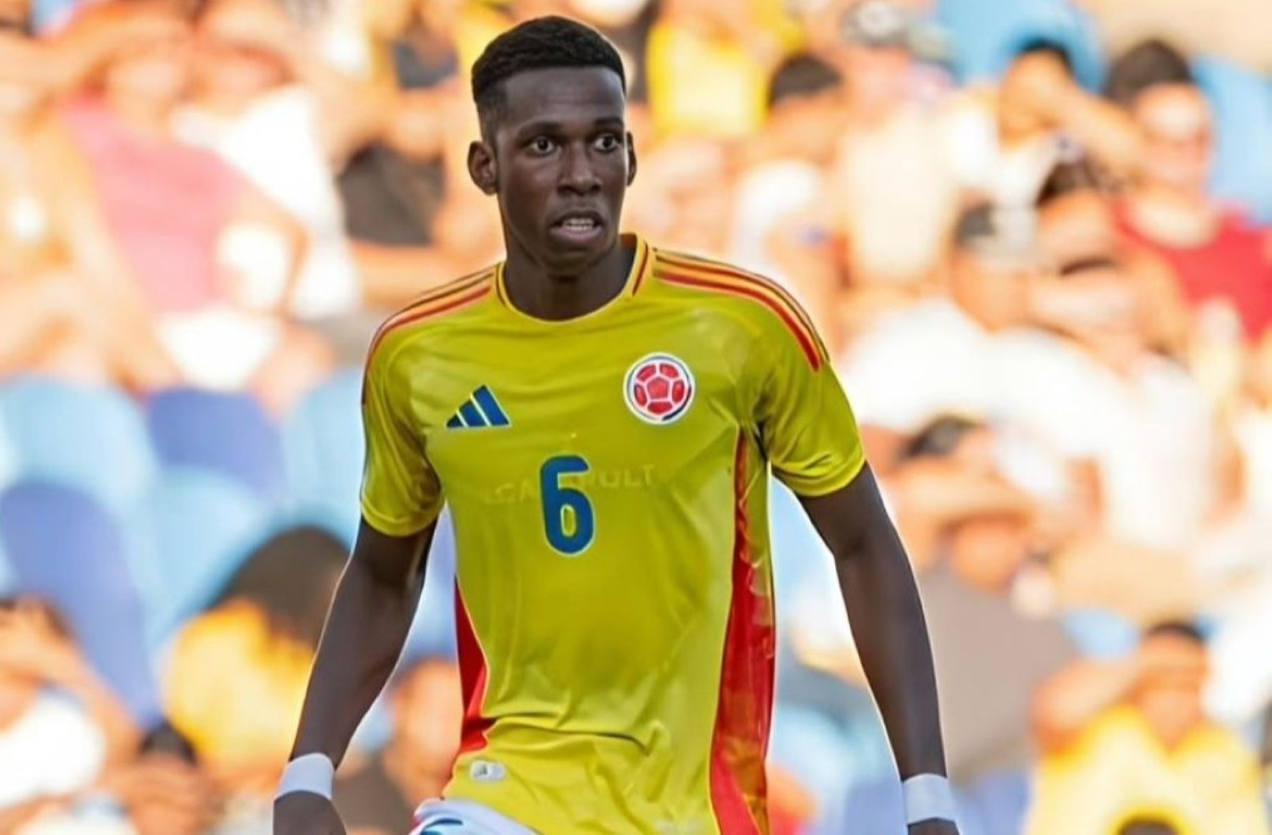 Coritiba encaminha contratação de promessa da seleção da Colômbia