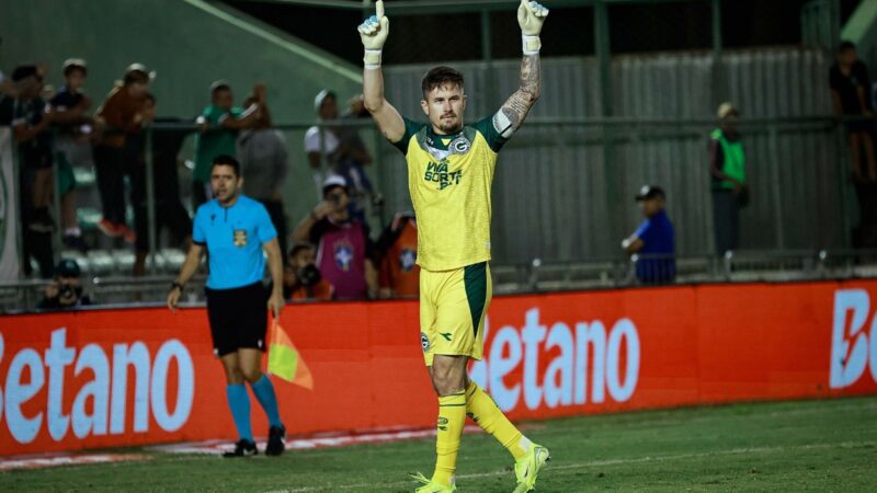 Às vésperas de mais uma decisão, Tadeu completa marca de 35 pênaltis defendidos