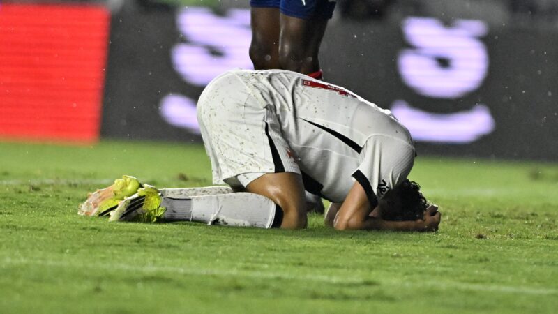 Análise: Vasco sucumbe a roteiro repetido e não pode usar finalizações como desculpa por derrota