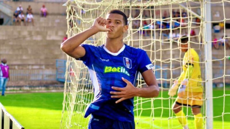 Sergipe anuncia contratação de atacante para sequência da temporada