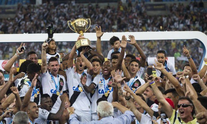 Contra o Fluminense, Vasco busca romper ciclo de semifinais e voltar à decisão do Carioca após sete anos