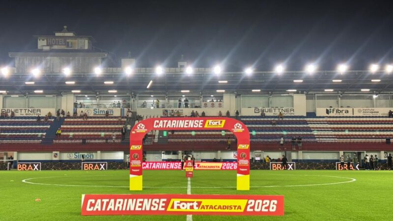 Carlos Renaux x Figueirense: onde assistir ao vivo, horário e escalações