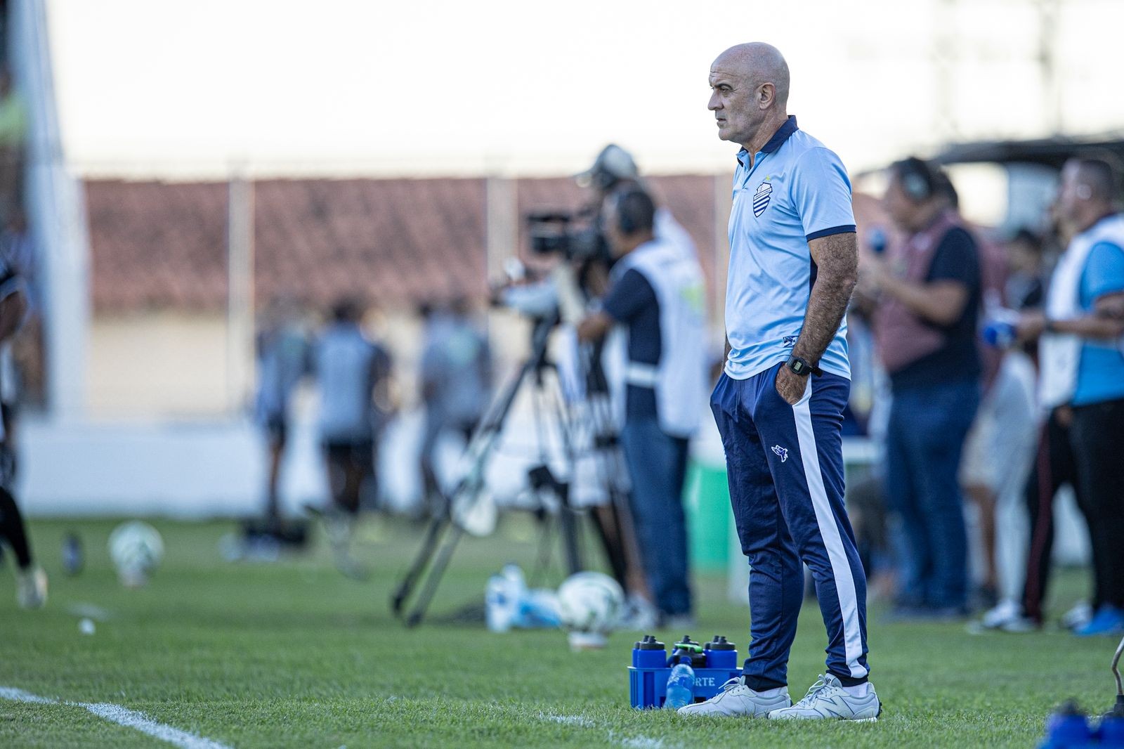 Schülle espera que jogadores do CSA não sintam a pressão de precisar de gols contra o Cruzeiro-AL