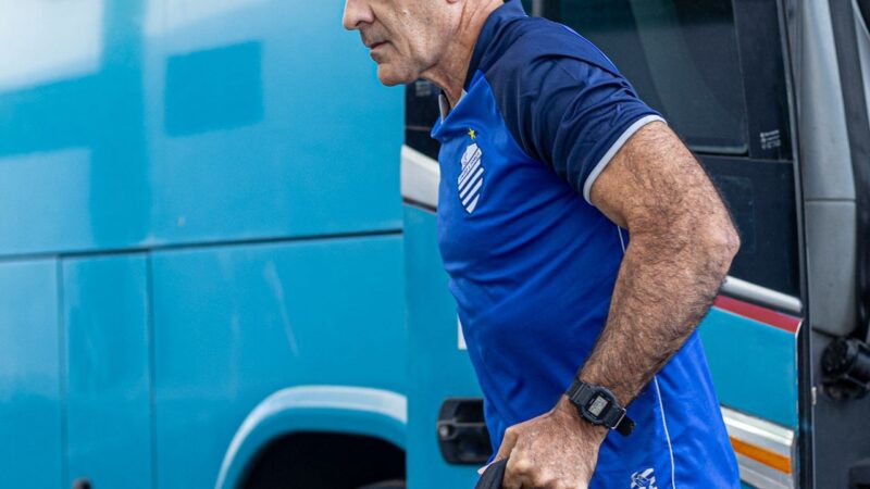 Escalação do CSA: Schülle tem uma formação na cabeça para o clássico