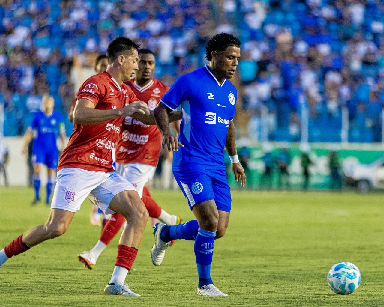 Seca ofensiva: atacantes do Confiança chegam a quase 400 minutos sem marcar gols