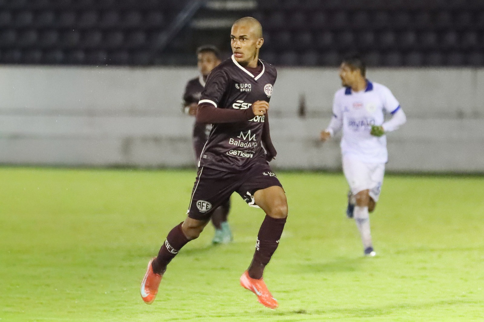 Meia é o mais jovem a estrear pela Ferroviária neste século