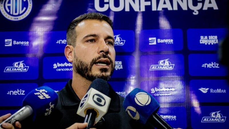 CEO do Confiança cita ‘conjunto de fatores’ para saída de Luizinho e detalha busca por treinador