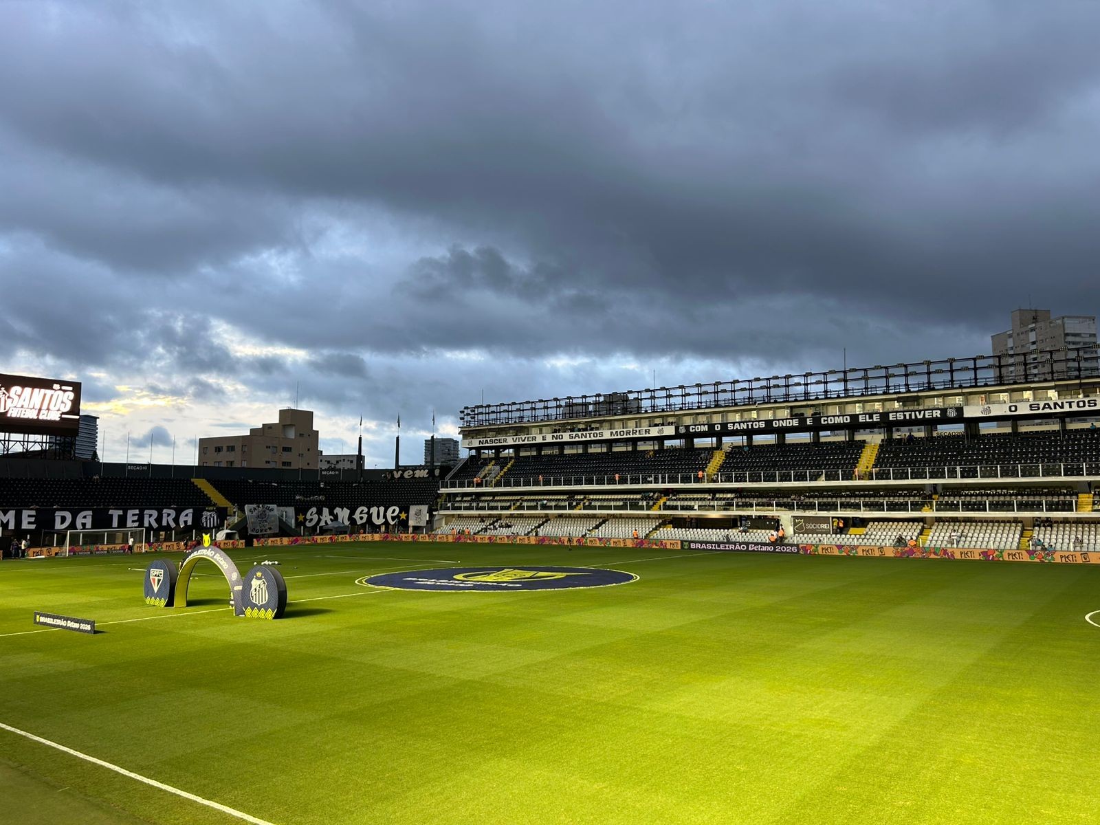 Santos x Vasco: onde assistir ao vivo, horário e escalações