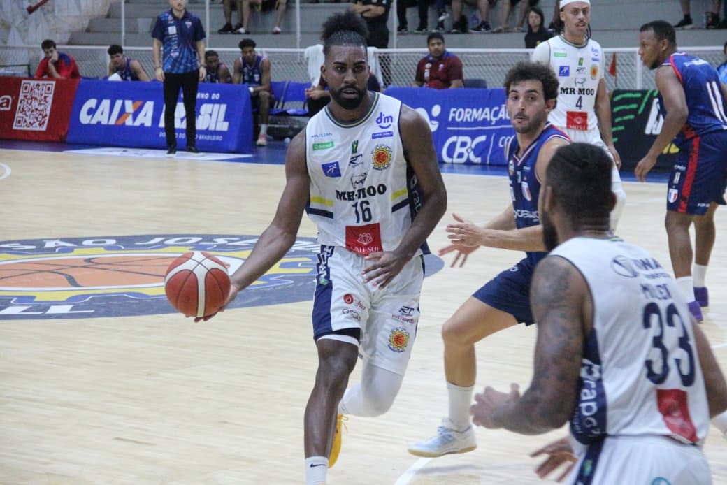 São José recebe Unifacisa e mira segunda vitória seguida no NBB