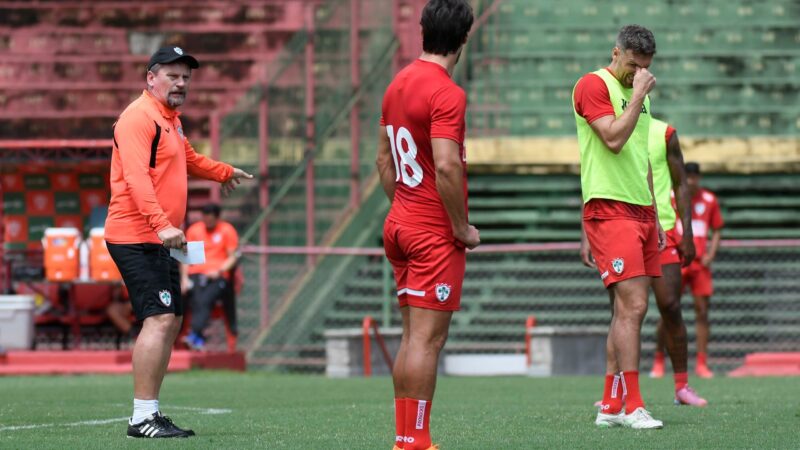 Escalação da Portuguesa: Fábio Matias terá elenco completo à disposição contra a Ponte Preta