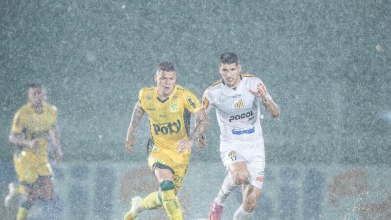 Matheus Bianqui comemora primeiro jogo completo pelo Novorizontino