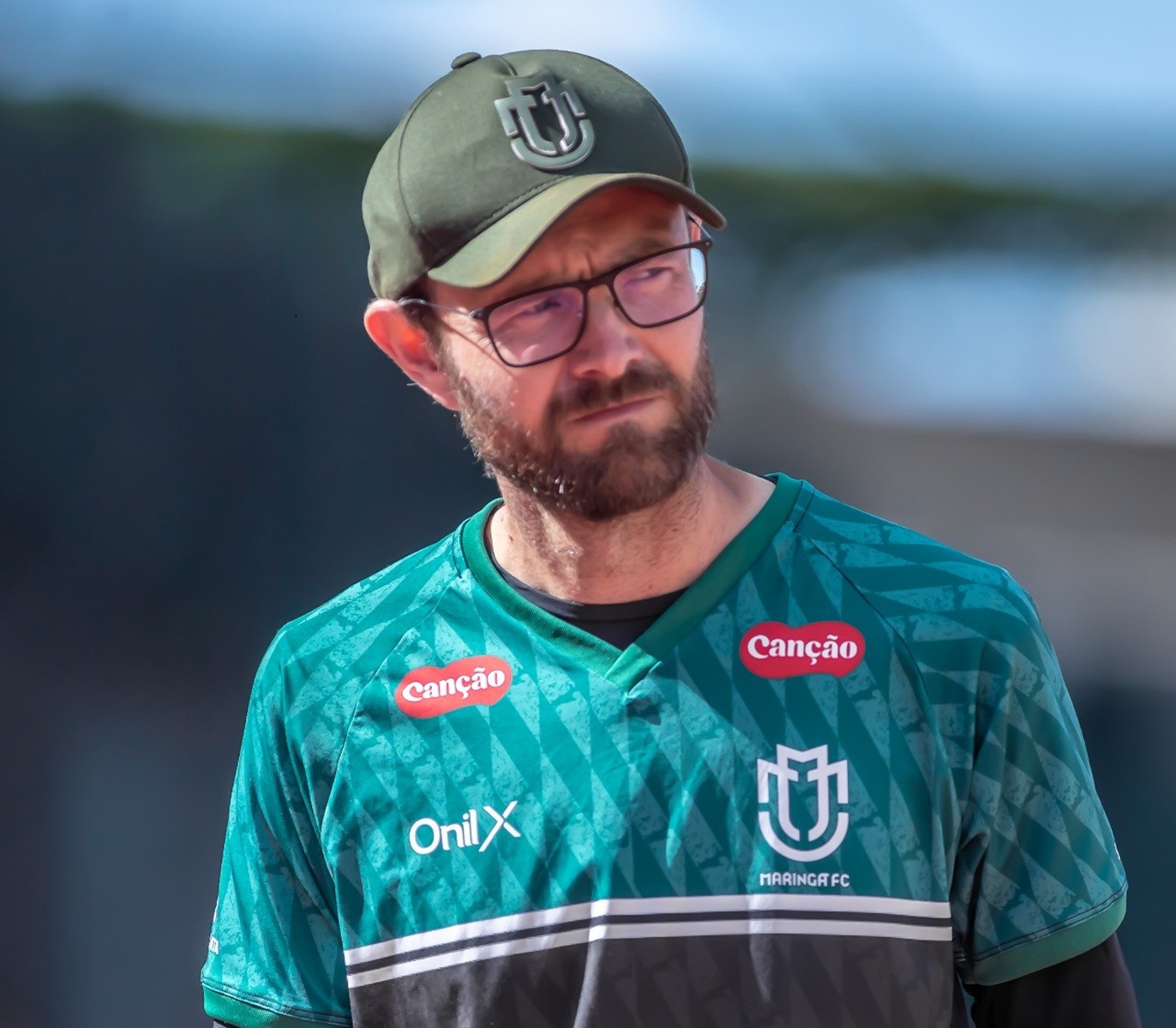 Maringá anuncia a saída do técnico Rodrigo Chipp