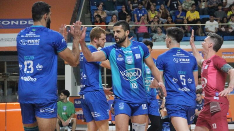 Vôlei São José tenta se afastar da zona de rebaixamento da Superliga em duelo contra Goiás