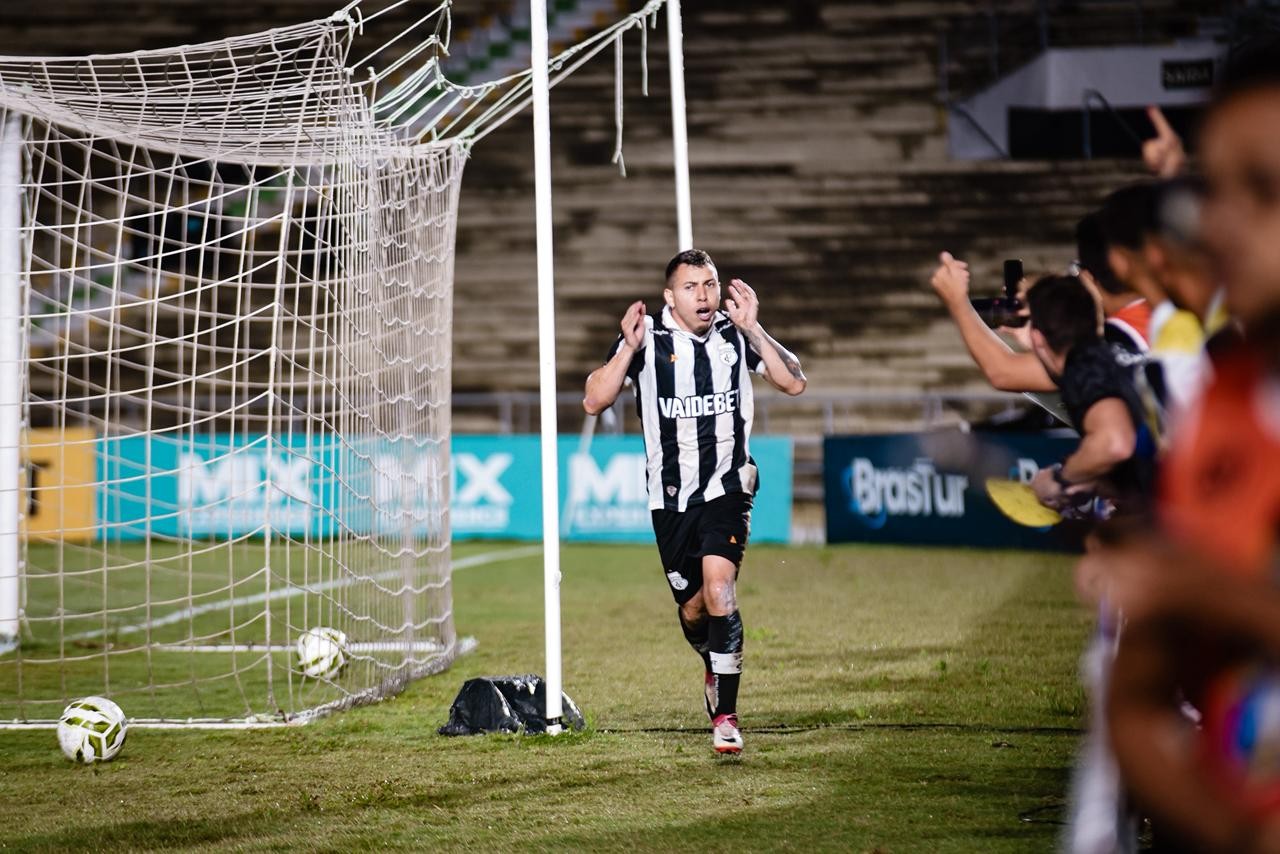 Treze confirma a saída do artilheiro Silvano e de outros oito atletas que disputaram o Paraibano 2026