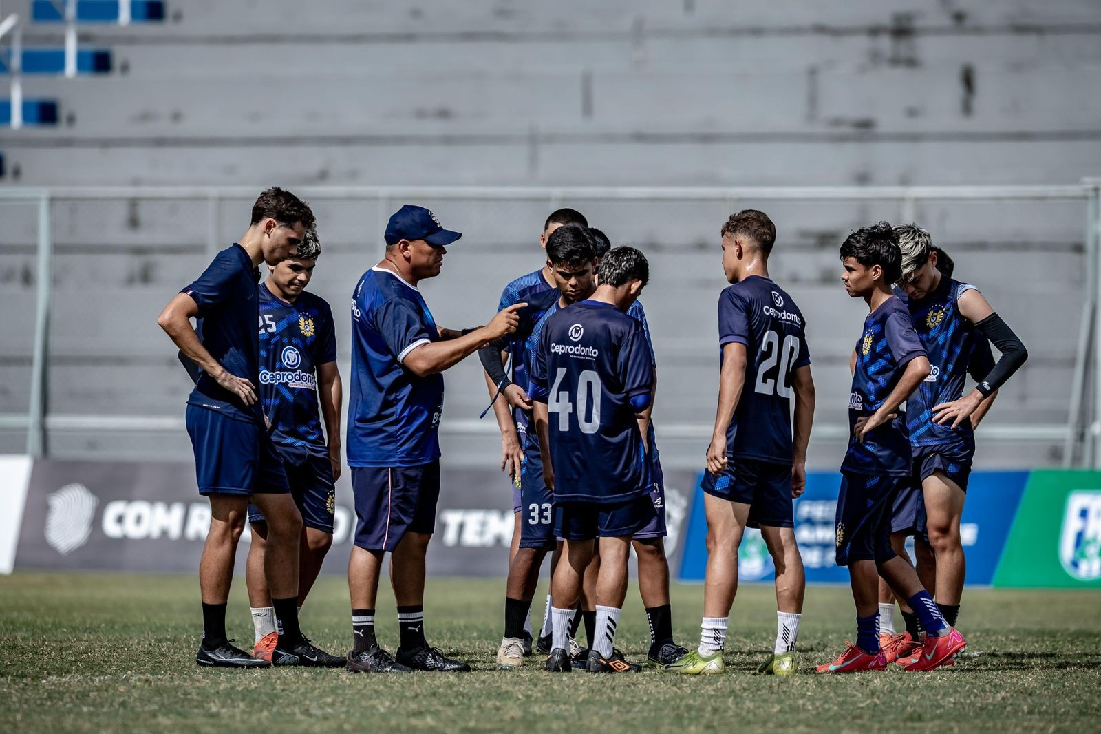 Base: Nacional-AM intensifica treinos para estreia na Copa do Brasil Sub-17