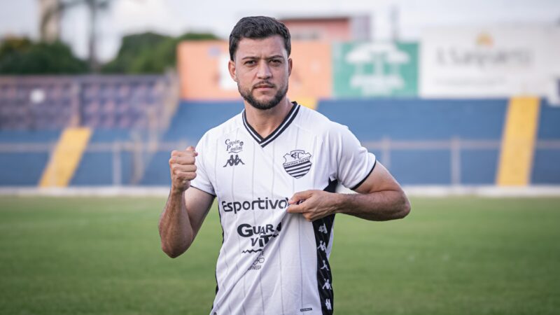 Comercial anuncia Cristopher e tem expectativa por reforços “pontuais”