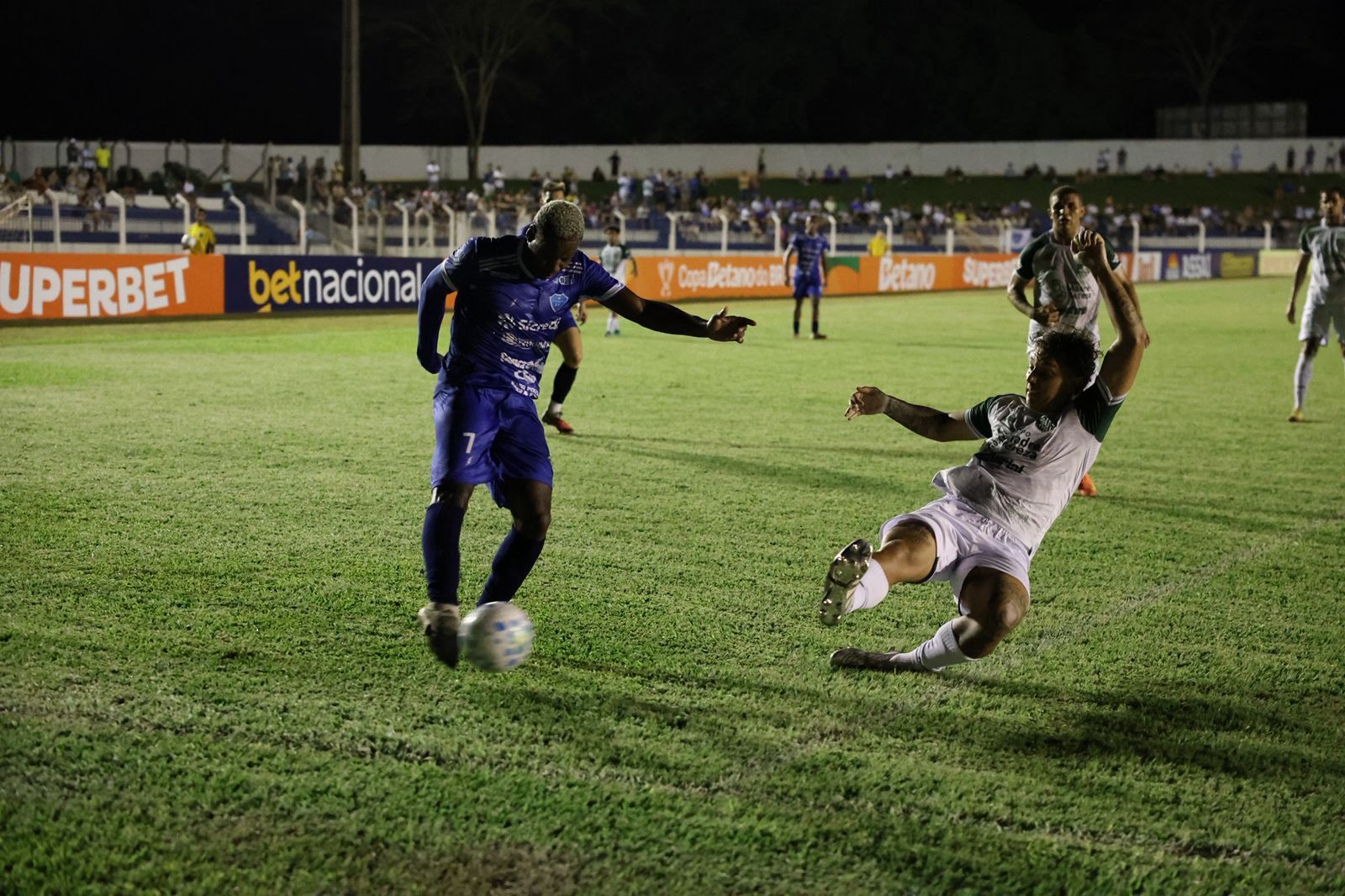 Independente perde por 1 a 0 e dá adeus à Copa do Brasil