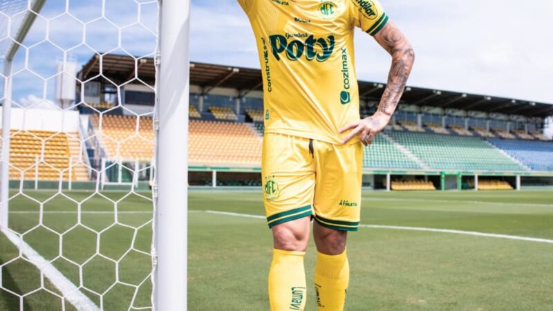 Mirassol anuncia a contratação de Tiquinho Soares, do Santos