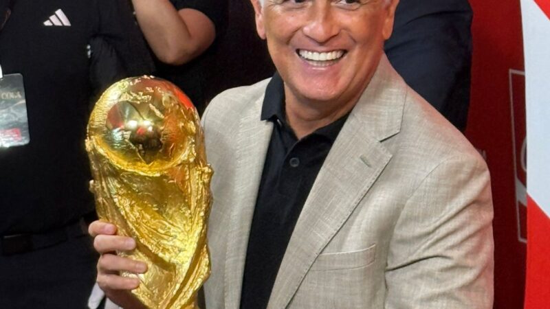 No “Tour da Taça”, Bebeto aposta no hexa e fica com garganta seca ao falar do tetra: “Glória eterna”