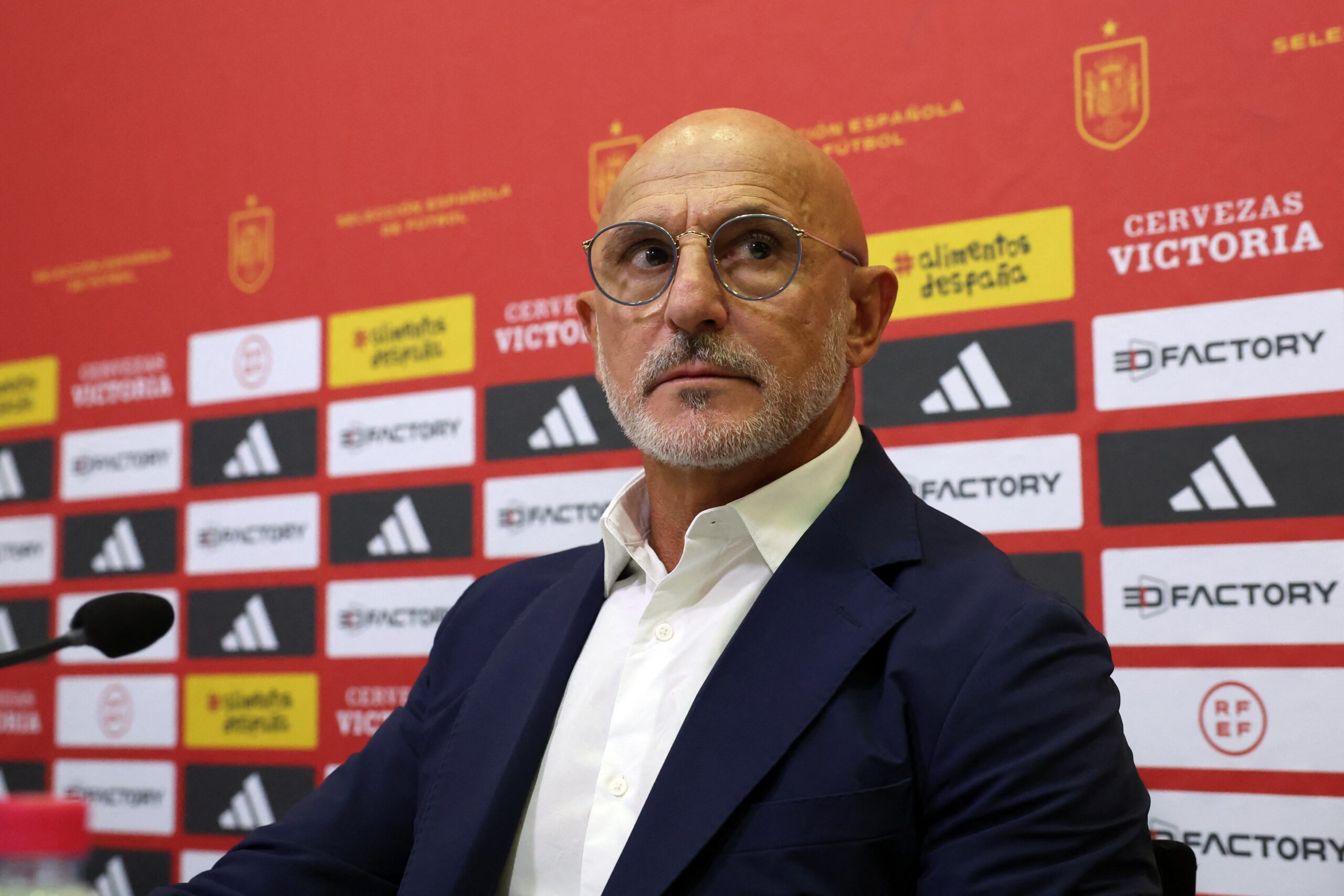 Técnico da Espanha preocupado com Finalíssima no Catar: “Se não podemos jogar lá, solução é buscar outra sede”