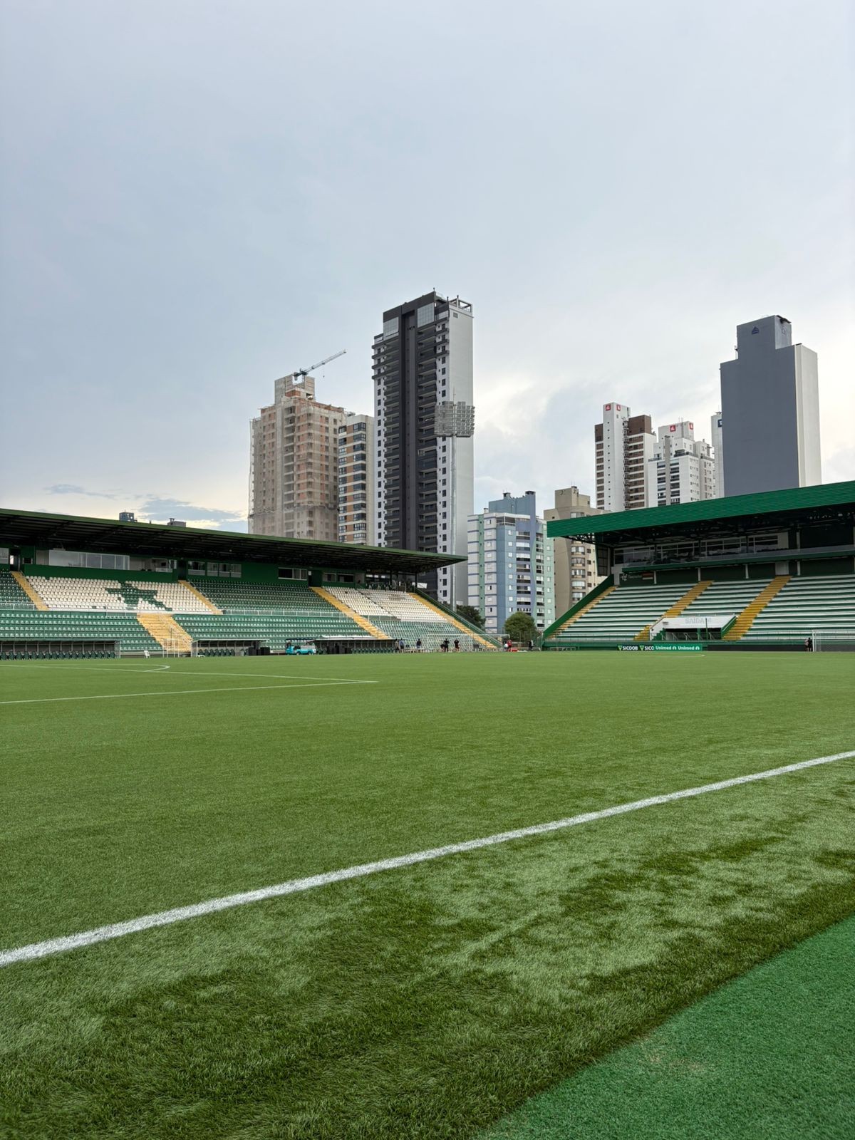 Chapecoense deve bater recorde de público da temporada diante do Barra