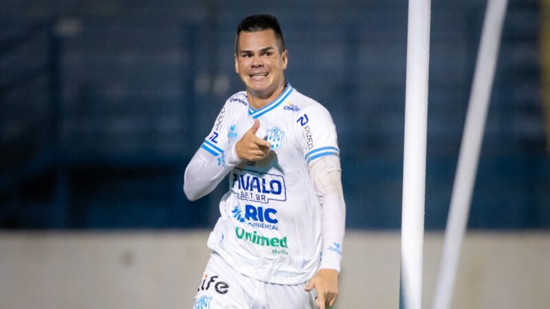 Artilheiro, Lucas Lima se declara ao Marília após classificação: “Amo vestir essa camisa”