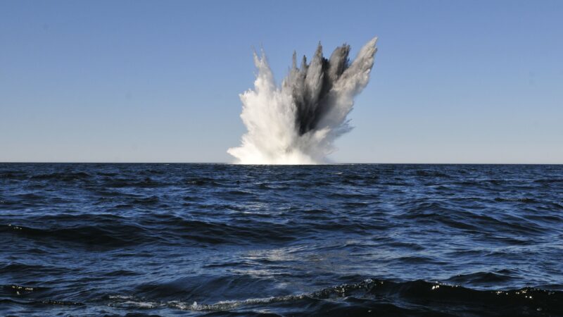 INFOGRÁFICO: como funcionam as minas navais que ameaçam navios no Estreito de Ormuz