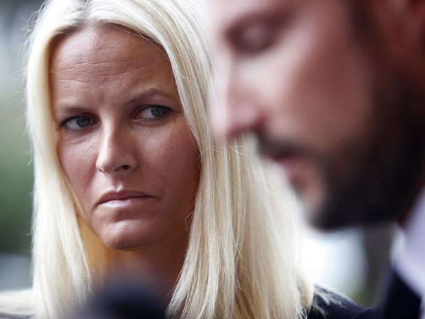 Princesa herdeira da Noruega diz ter sido ‘manipulada e enganada’ por Jeffrey Epstein