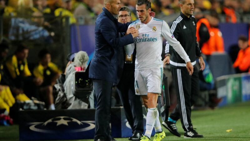 Bale revela bastidores com Zidane e Ancelotti no Real Madrid: “Não precisa ser treinador”