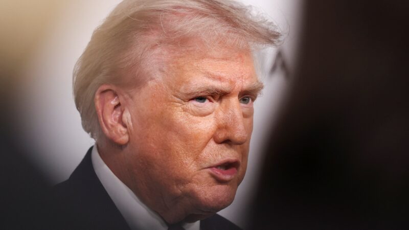 Trump fala em ataque sem precedentes caso haja retaliação do Irã