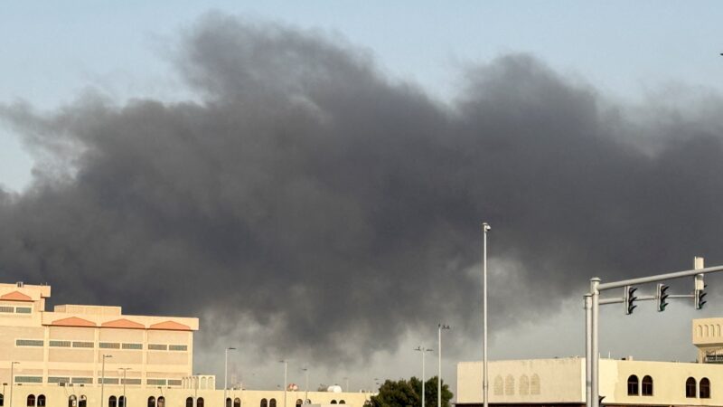 Emirados Árabes prendem 45 pessoas por filmar e divulgar vídeos durante ataques do Irã