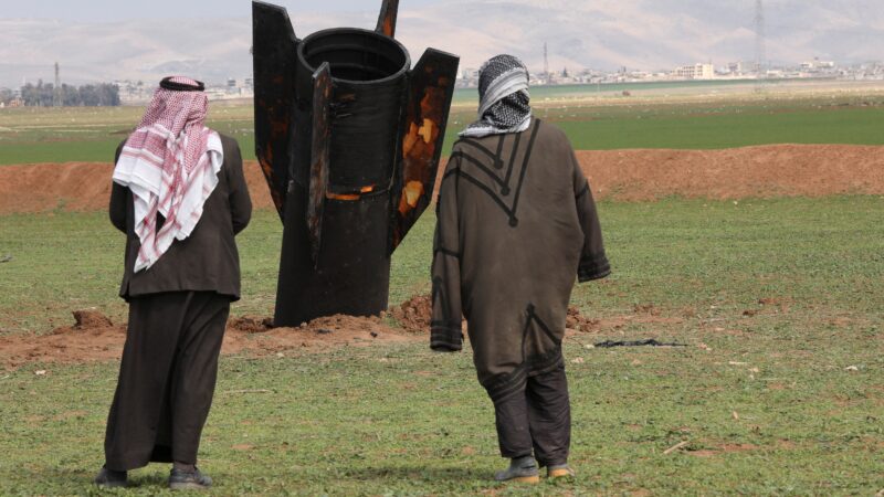 Países avaliam repatriações após conflito fechar espaço aéreo no Oriente Médio