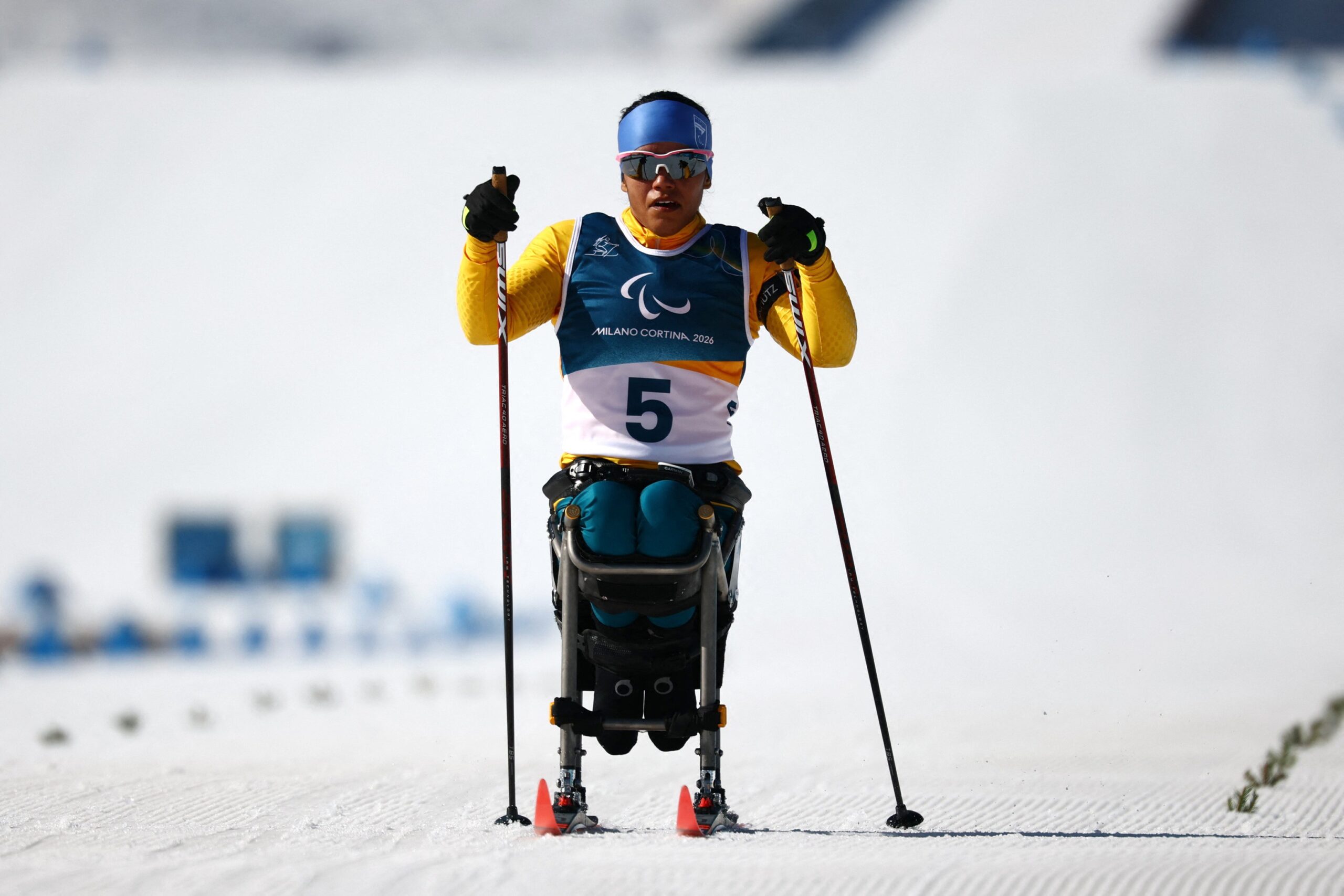 Aline Rocha fica em 7° no sprint do biatlo e iguala melhor marca nas Paralimpíadas de Inverno